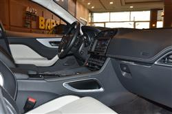 جاگوار F-Pace